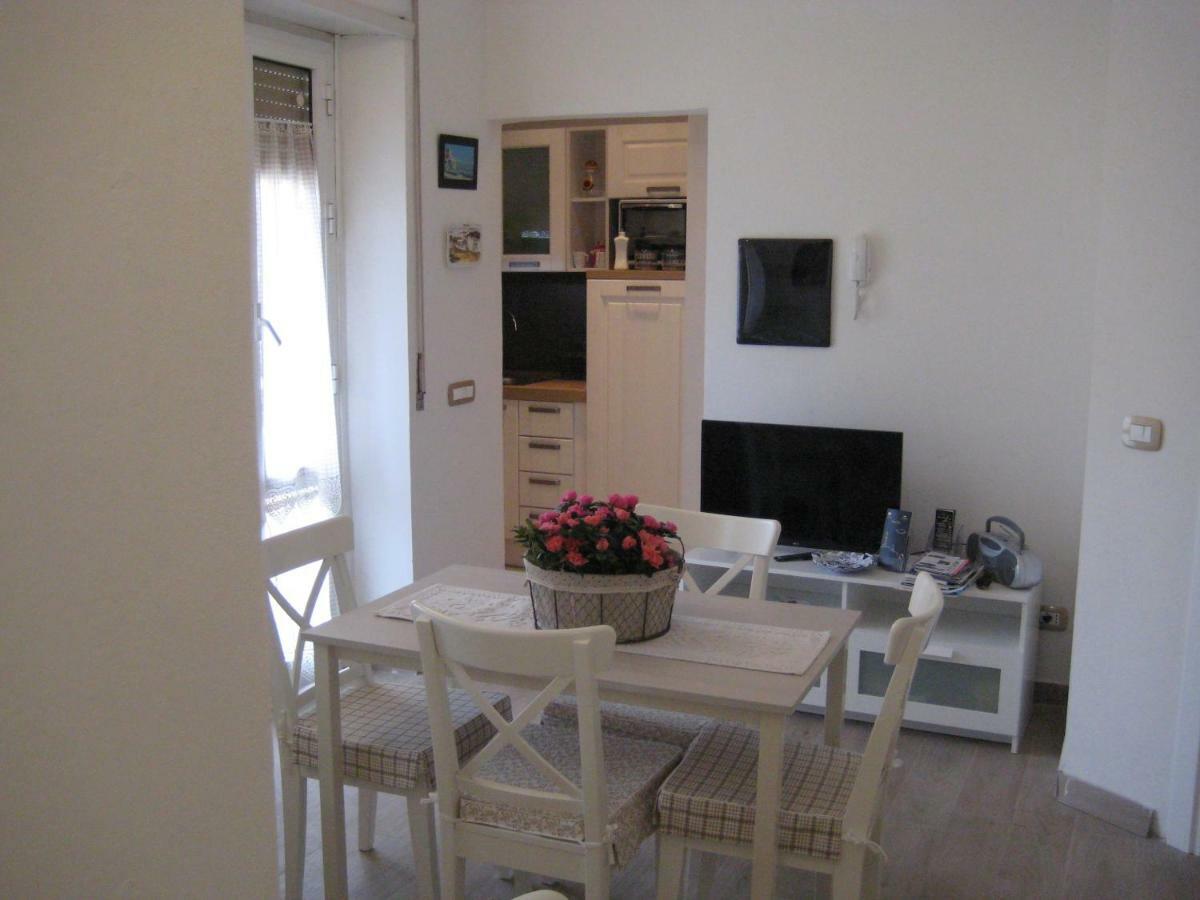 斯培西亚Urania House公寓 外观 照片